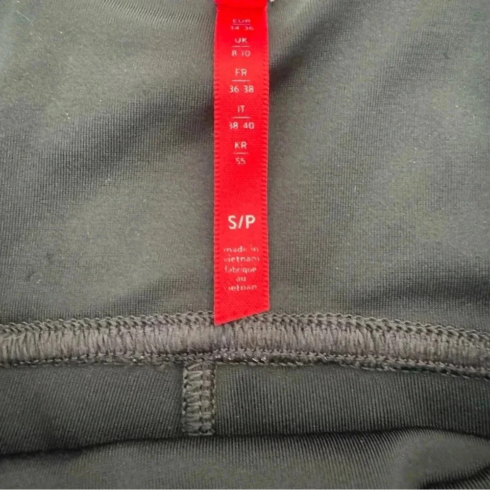 Spanx Faux Leather Leggings size s - Picture 8 of 11